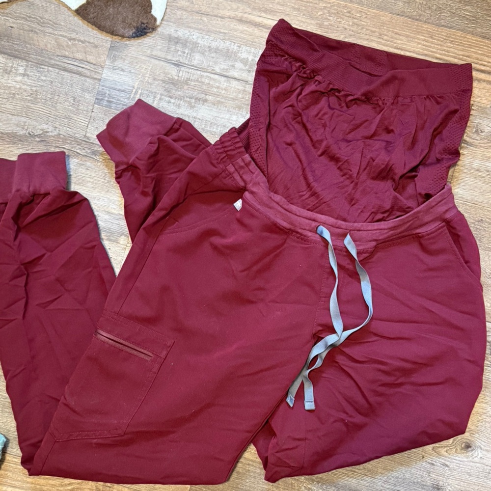 Maternity Figs Maroon Apparel